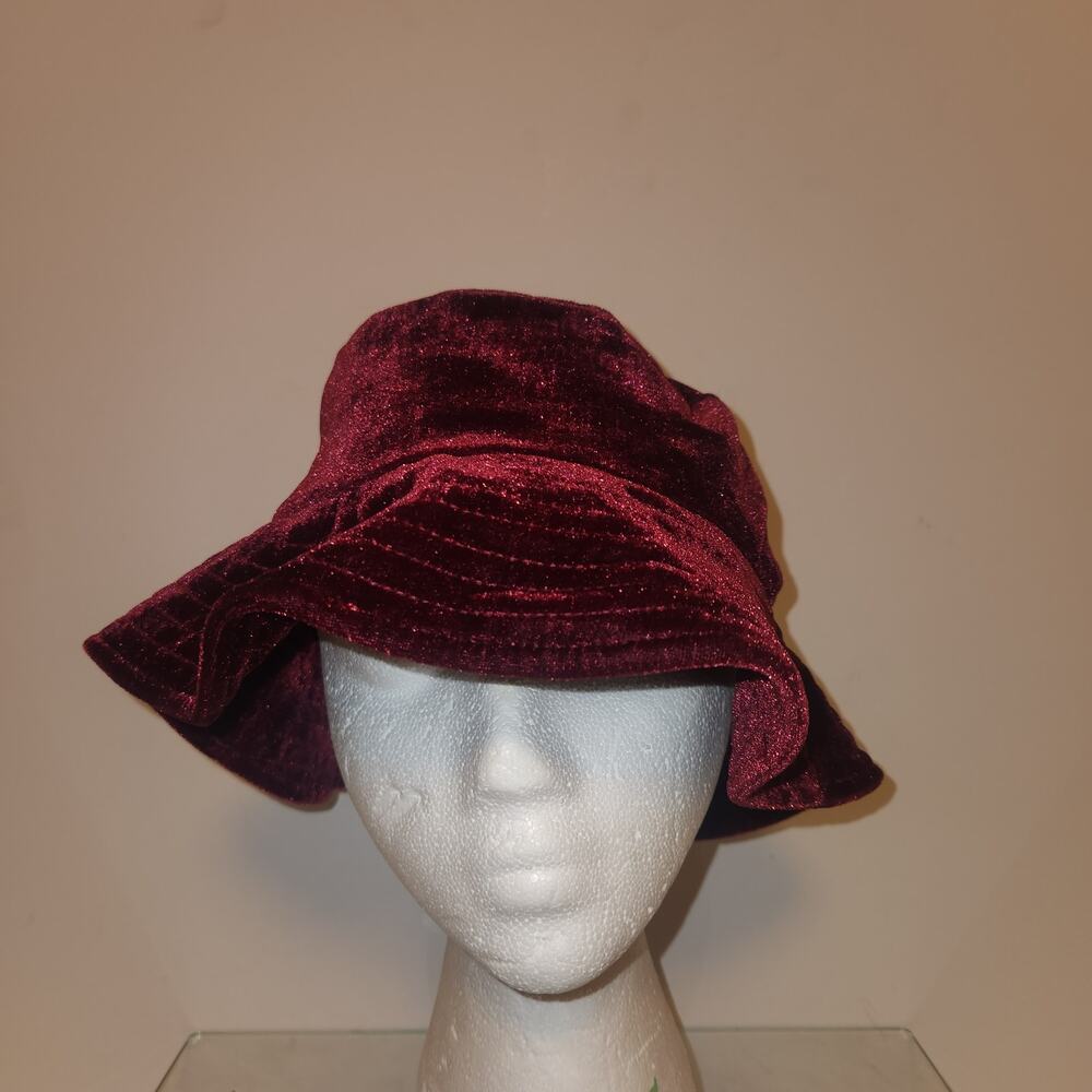 Vintage Anthropologies Velvet Bucket Hat Maroon/Purple